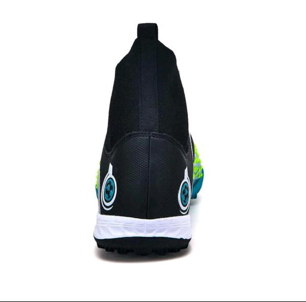 بوت كرة قدم مقاس 46  Image 3 Preview