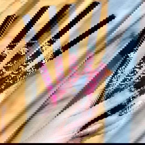 ايلاينر كوري Image 4 Preview