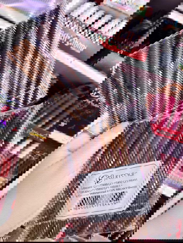 قلم حواجب Image 1 Preview