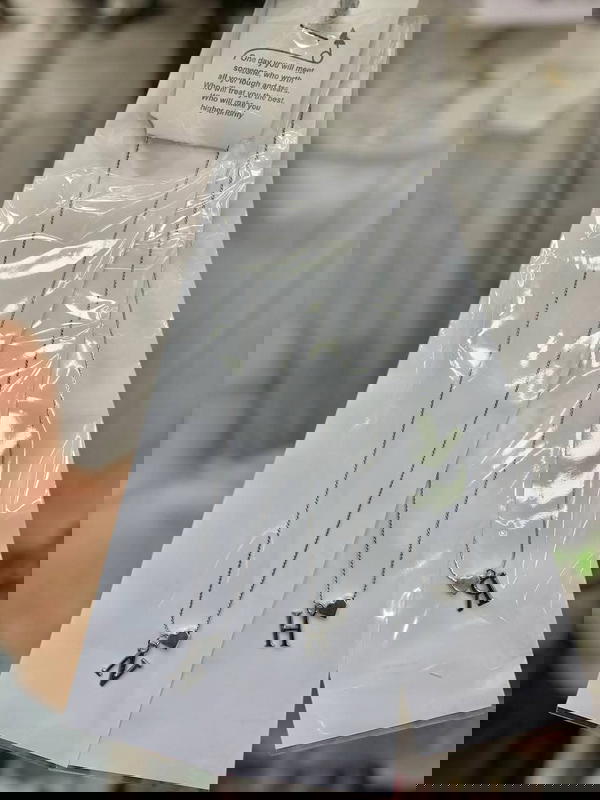سلسلة حروف فضي Image 1 Preview