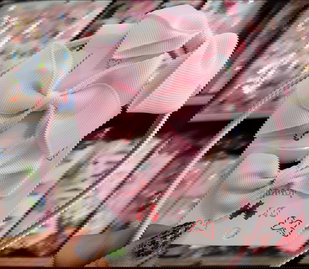طقم فيونكات Preview Image