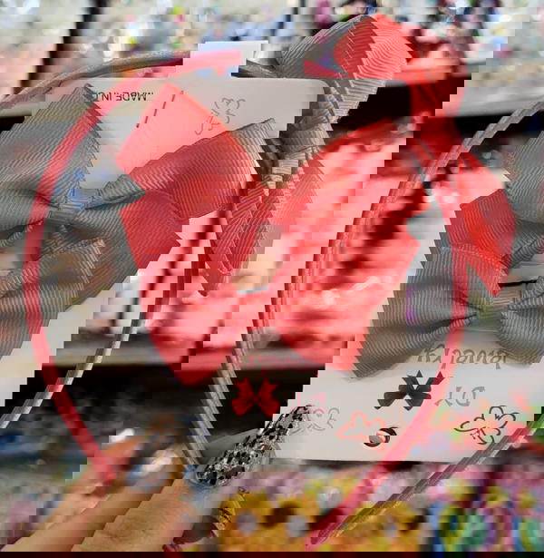 طقم فيونكات Image 3 Preview