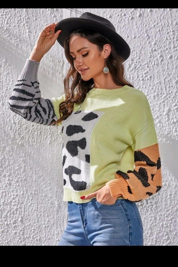 sweet shirt  Image 1 Preview