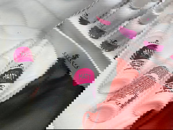 مثبت مكياج Image 3 Preview