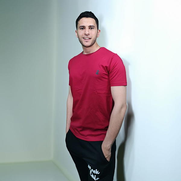 Comfy cotton maroon t shirt Image 3 Preview