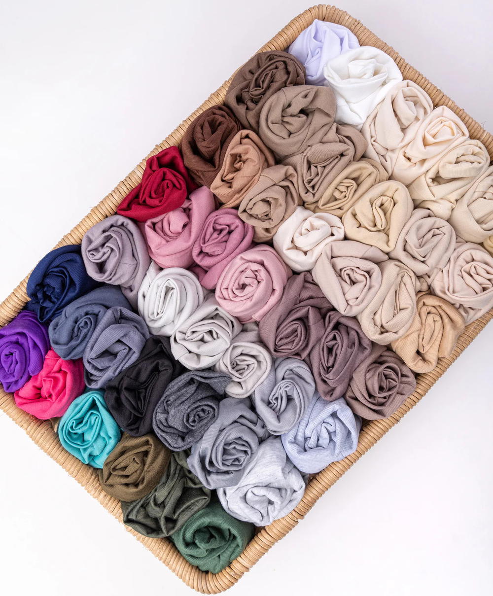 NO THREAD UNDERSCARF Preview Image