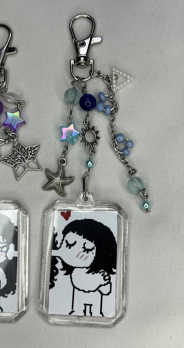 2pcs matching keychains  Image 5 Preview