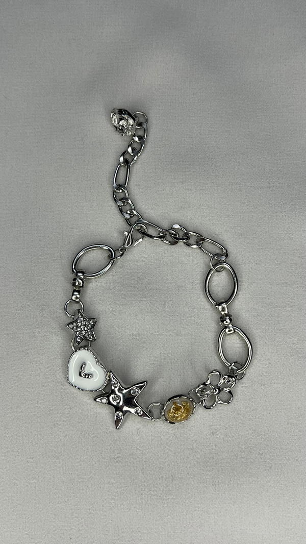 Y2K star heart bracelet  Image 1 Preview