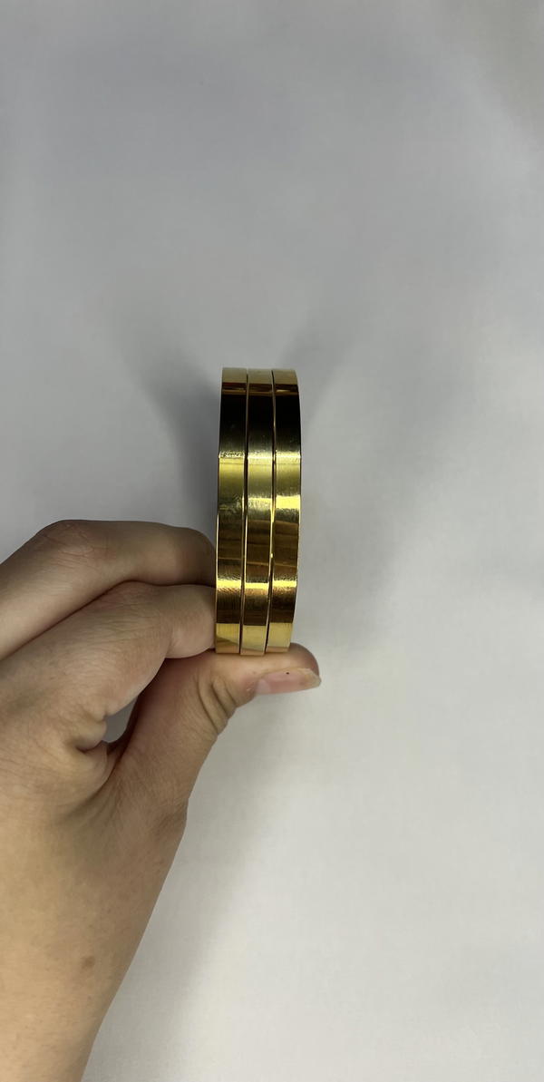 3 pcs stainless bangles Image 2 Preview