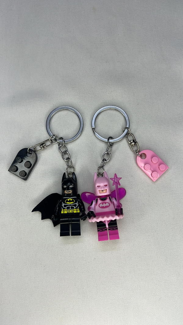 Batman&woman keychains Image 2 Preview