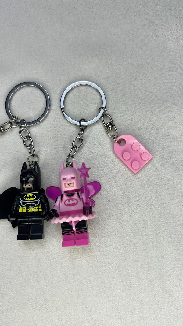 Batman&woman keychains Image 4 Preview