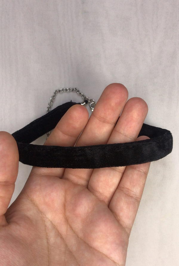 black choker  Image 1 Preview