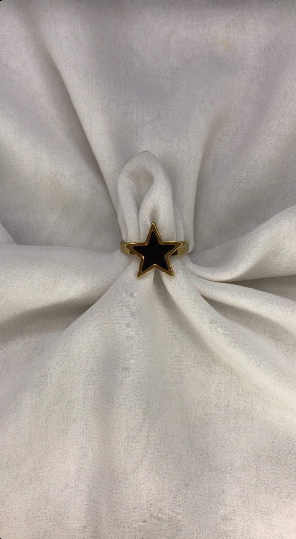 black star ring Image 3 Preview