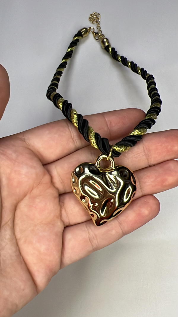 black&gold heart necklace  Image 4 Preview