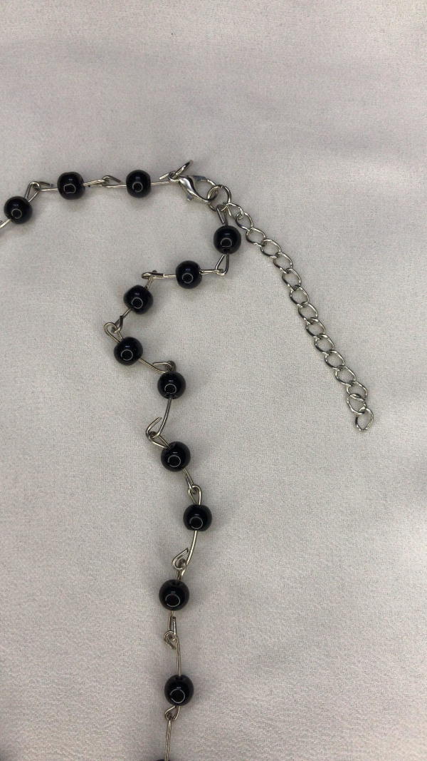 black beaded necklace  Image 4 Preview