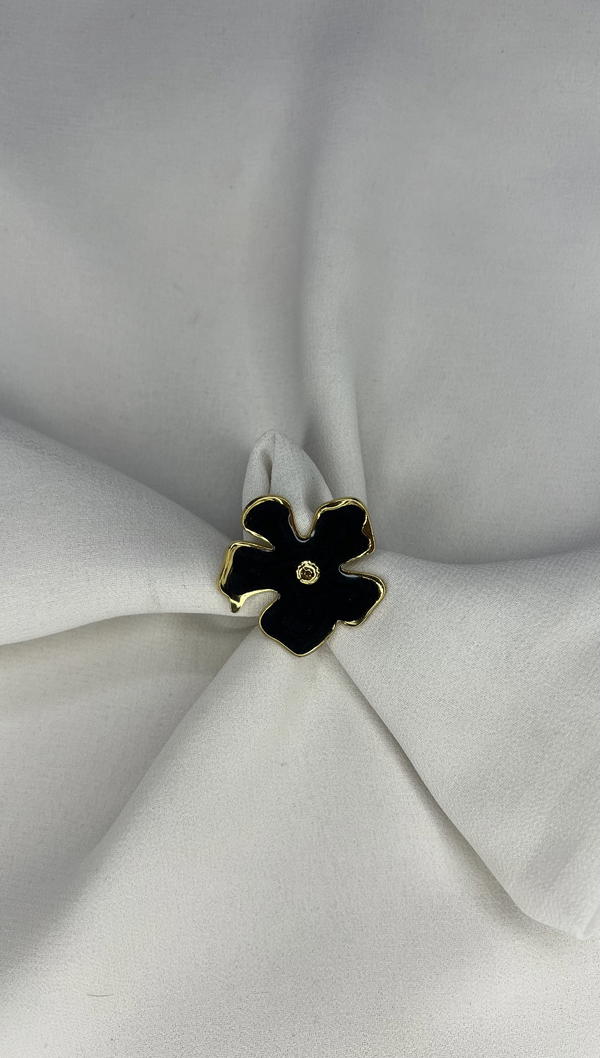 black flower ring  Image 1 Preview