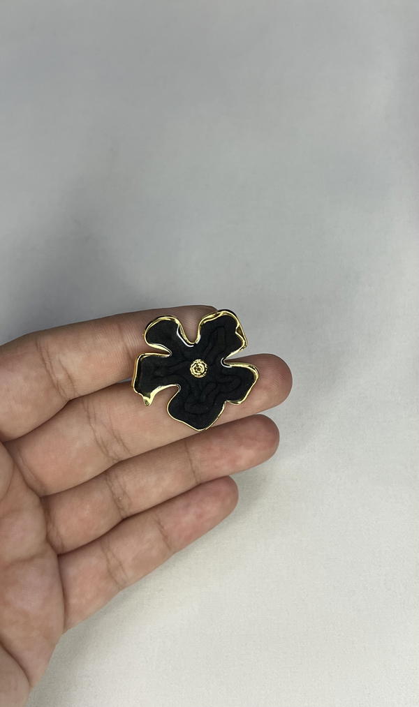 black flower ring  Image 5 Preview
