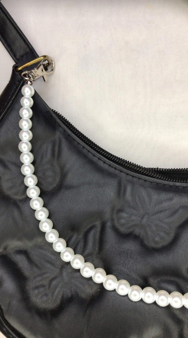 bow&pearl bag charm  Image 5 Preview