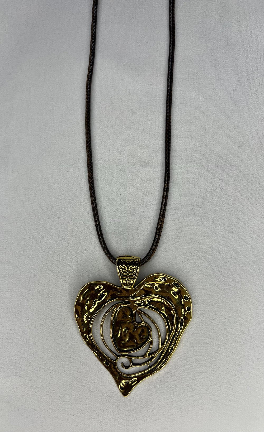 chunky heart necklace  Preview Image