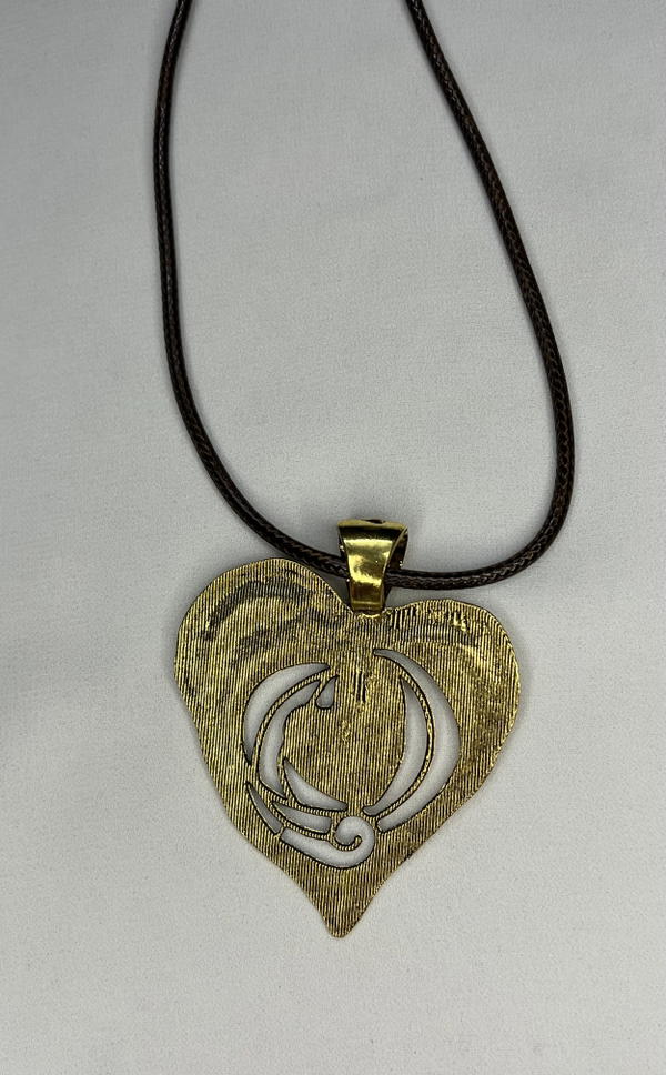 chunky heart necklace  Image 5 Preview