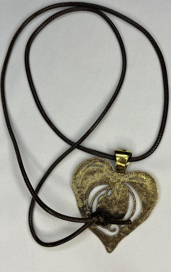 chunky heart necklace  Image 6 Preview