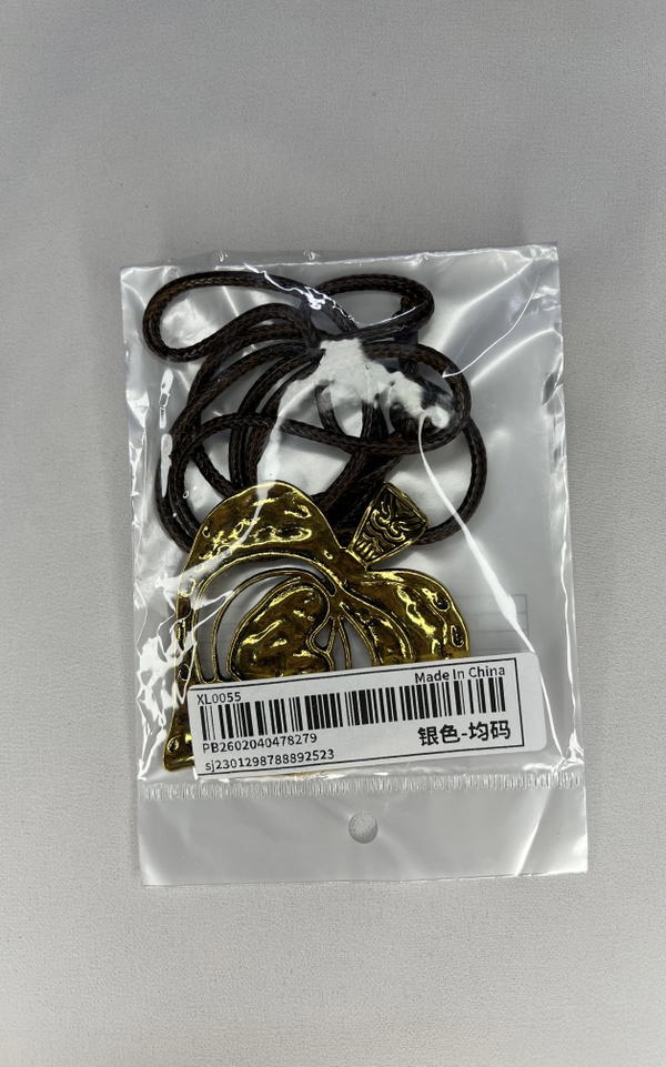 chunky heart necklace  Image 7 Preview