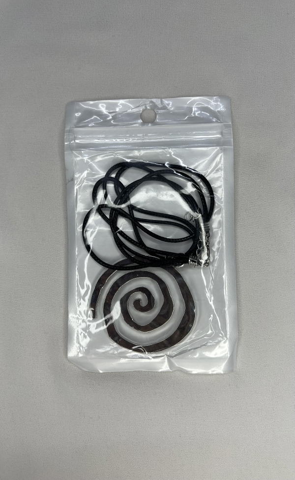 chunky spiral necklace  Image 8 Preview
