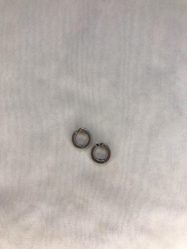 ear clips  Image 2 Preview