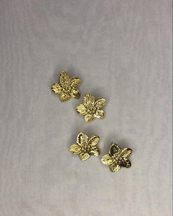 flower earrings  Image 2 Preview