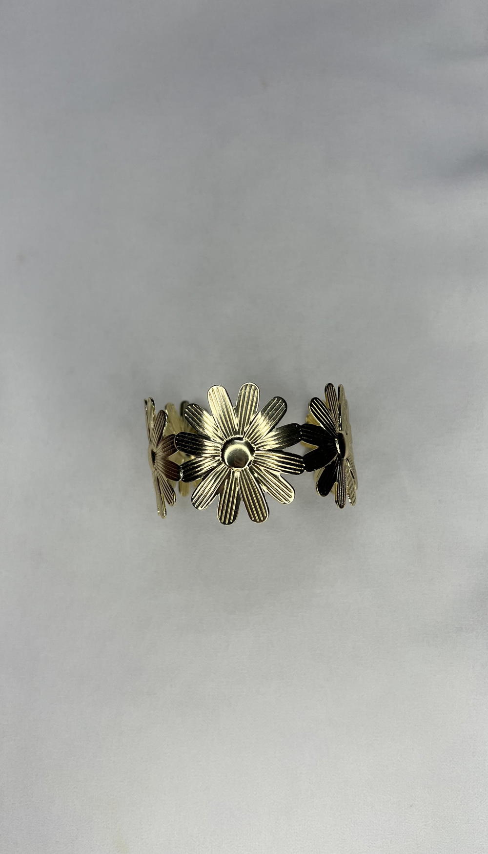 flower bangle  Preview Image