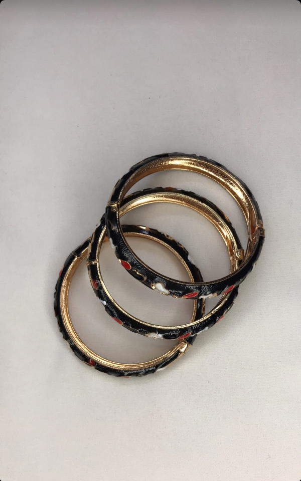 flower bangle (black) Image 3 Preview