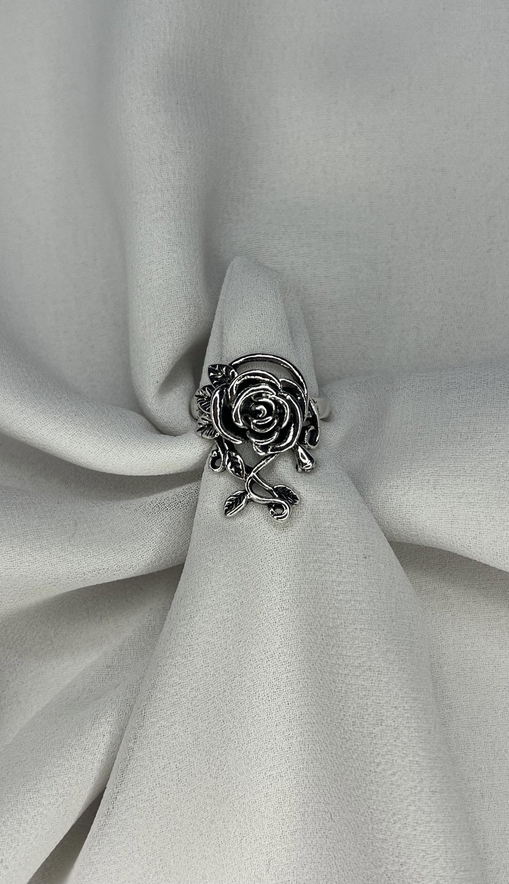 flower ring  Preview Image