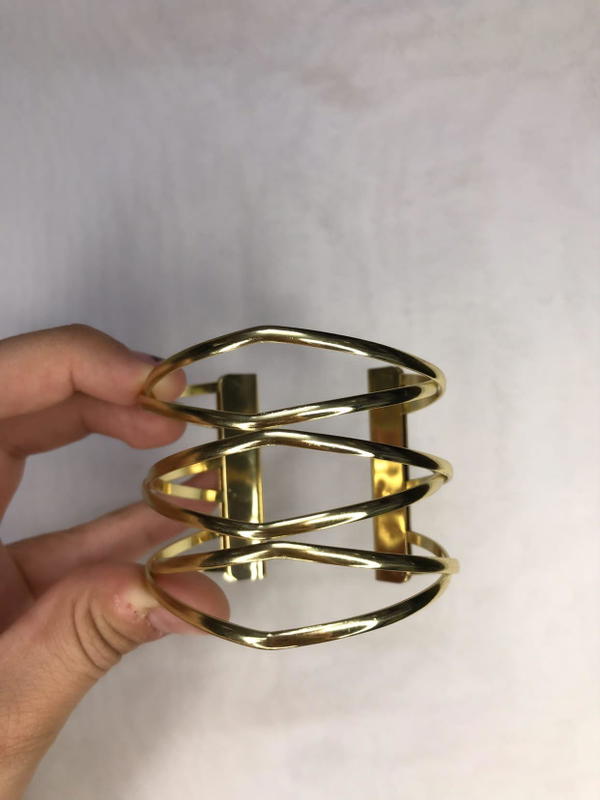 gold bangle  Image 4 Preview