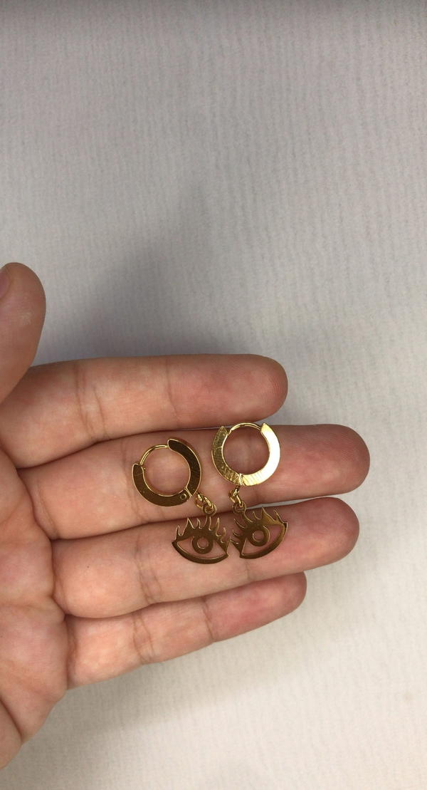 gold clips ear  Image 3 Preview