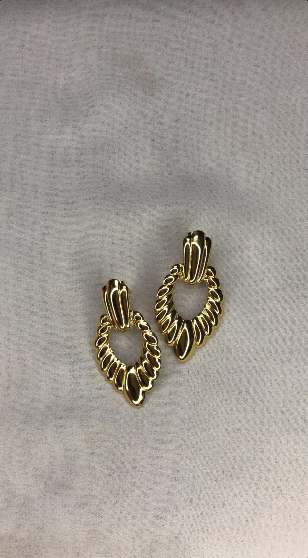 gold earnings  Preview Image