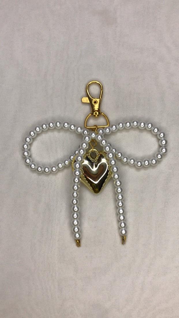 gold heart bag charm  Preview Image