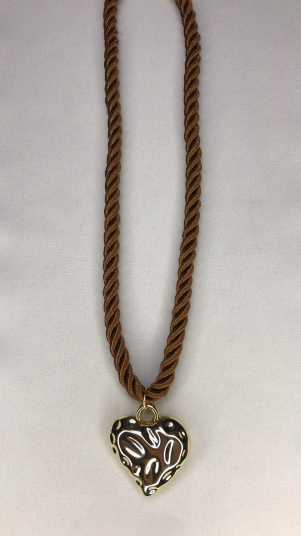gold heart necklace  Image 1 Preview