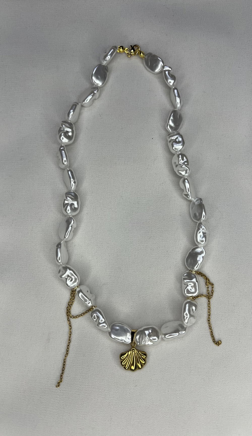 gold&pearl necklace  Preview Image