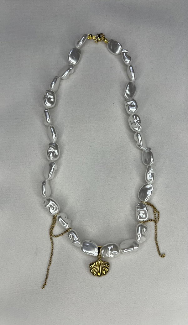 gold&pearl necklace  Image 1 Preview
