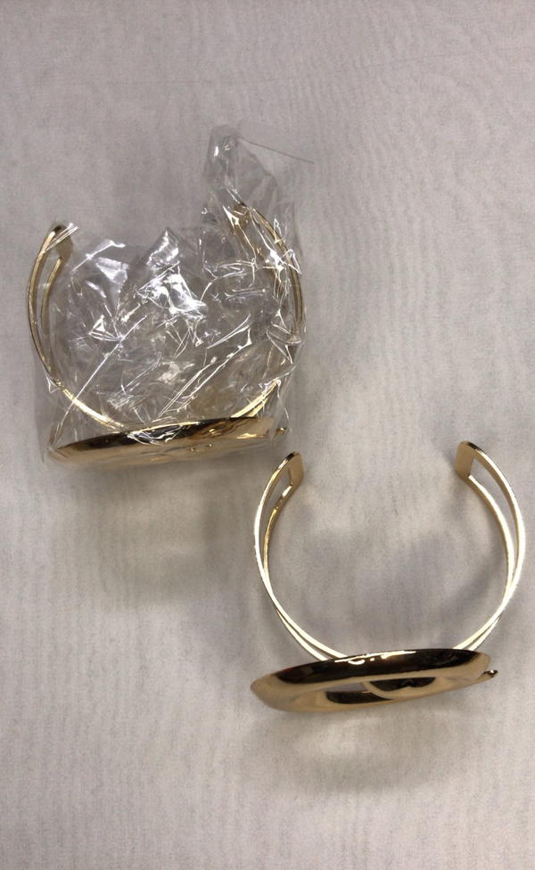 gold bangle  Image 3 Preview
