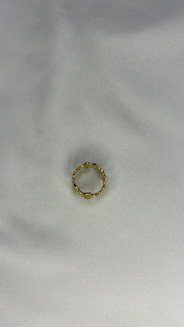 gold bow ring Image 3 Preview