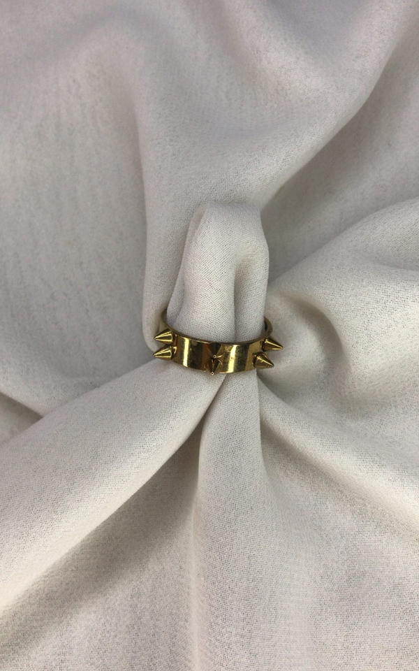 gold gothic ring  Image 3 Preview