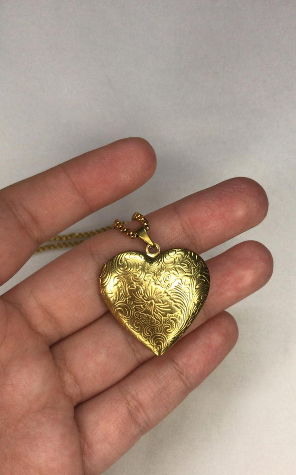 gold heart locket  Image 4 Preview