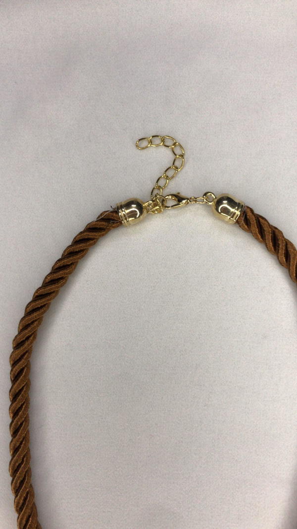 gold heart necklace  Image 3 Preview