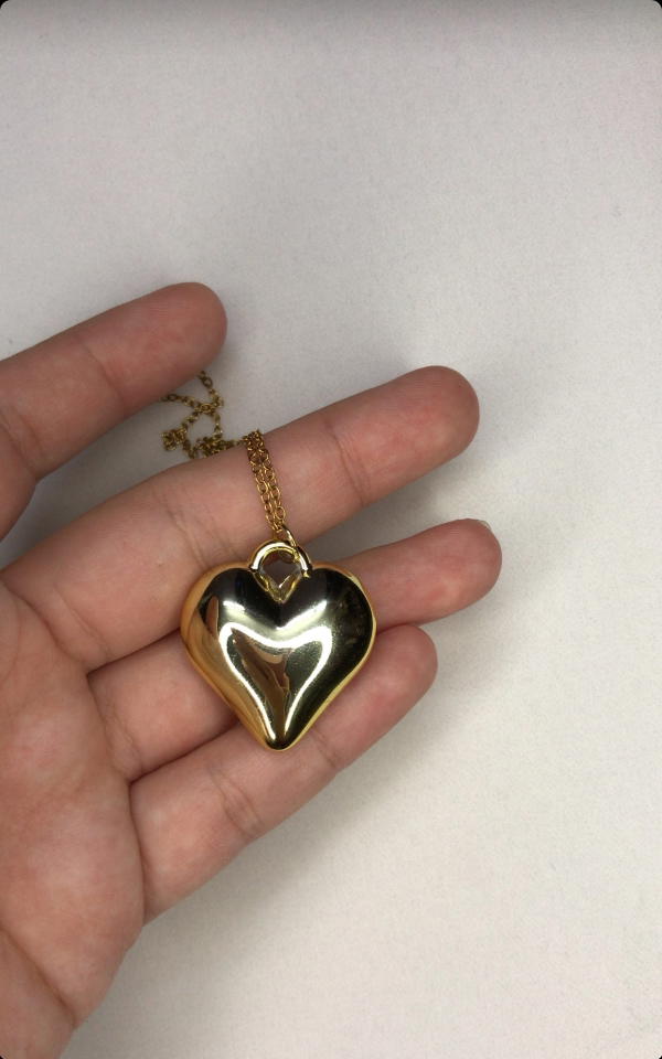 gold heart (stainless necklace) Image 4 Preview