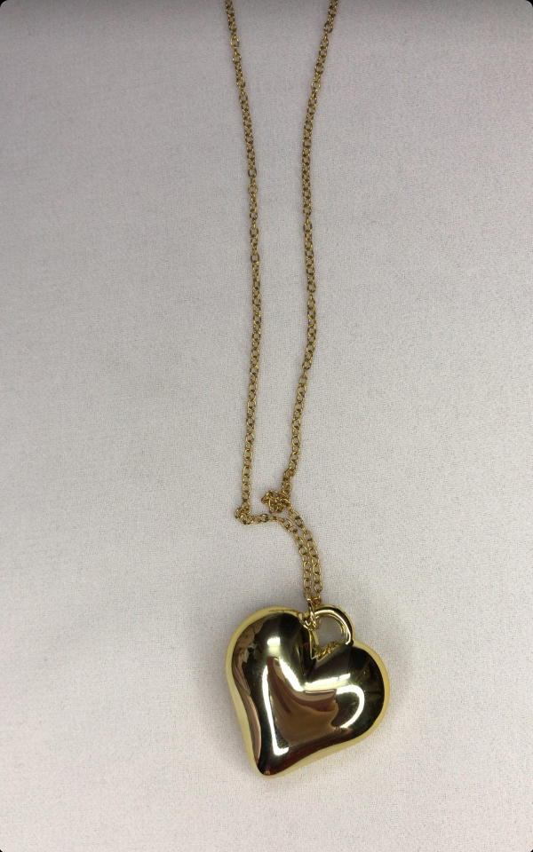 gold heart (stainless necklace) Image 8 Preview