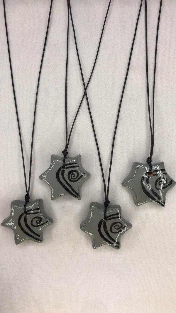 gray star necklace  Image 2 Preview