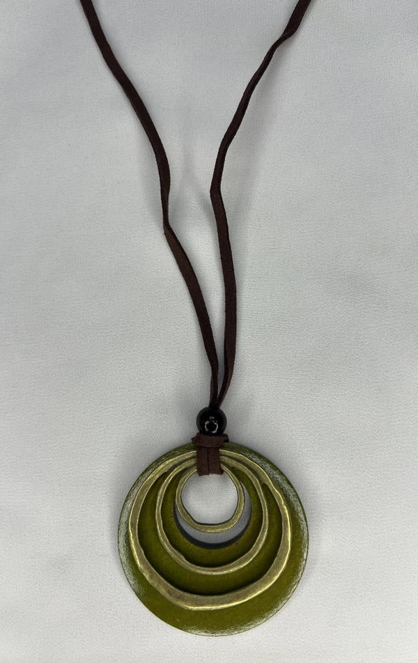 green chunky necklace  Image 2 Preview