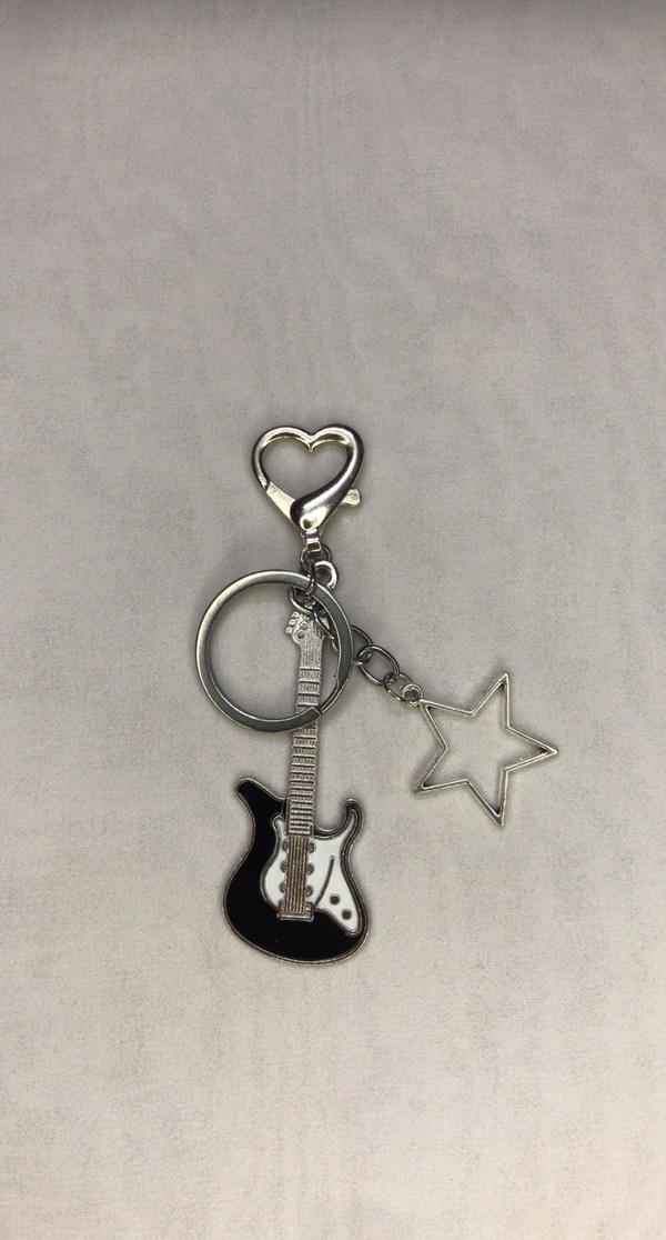 guitar bag charm  Image 1 Preview