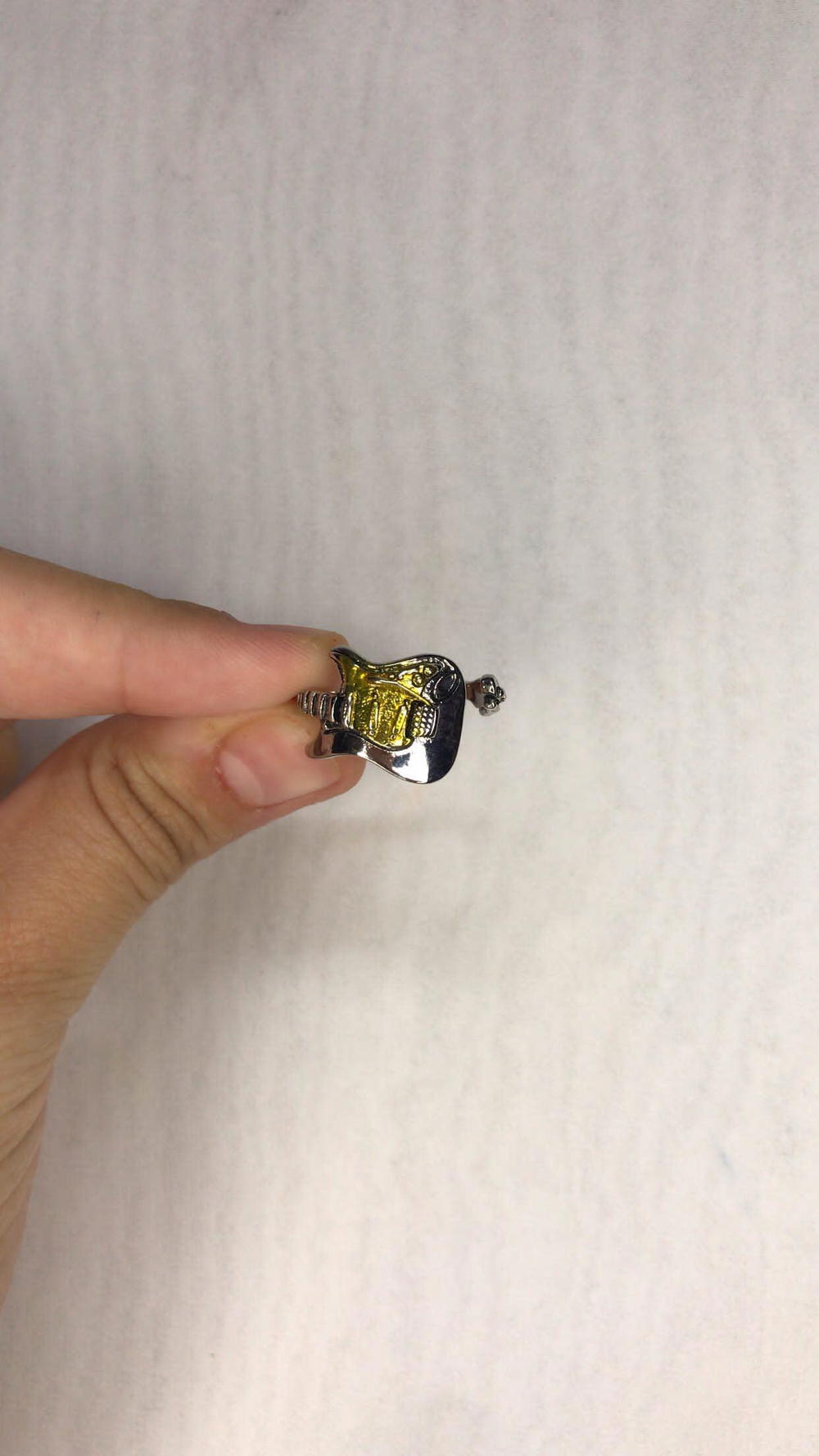 guitar ring  Preview Image